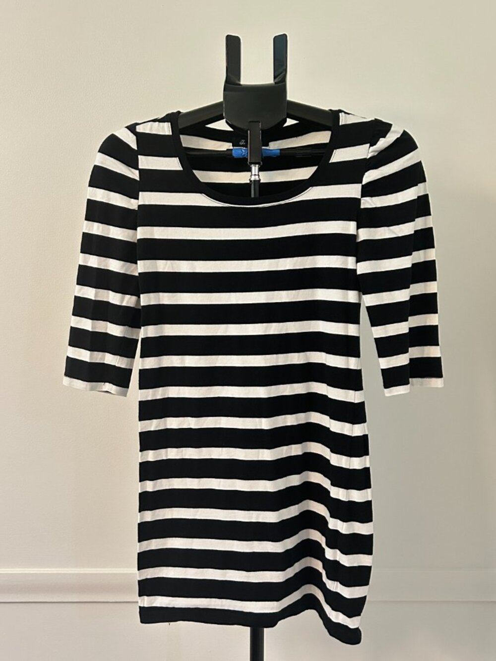 Forever 21 Black and White Striped Mini Dress Size M - Picture 1 of 4